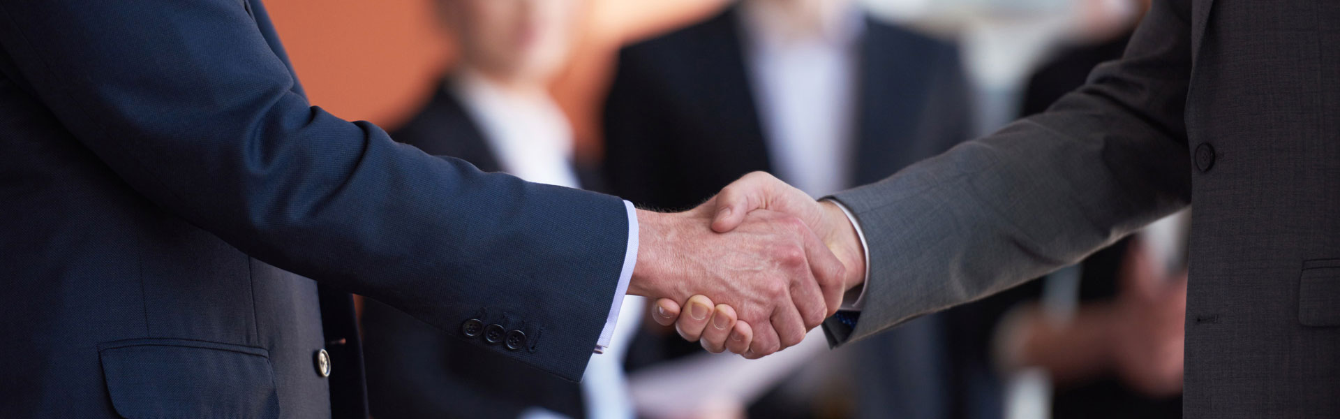 Связаться с нами